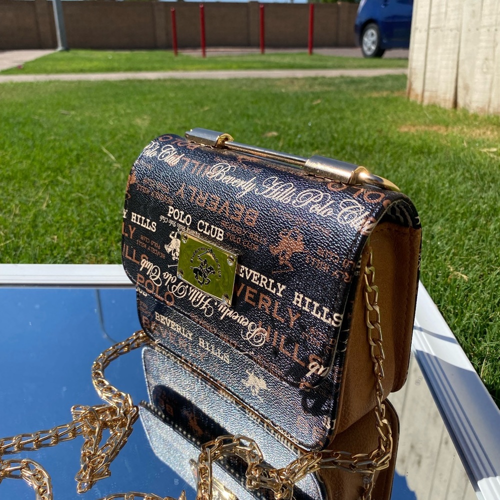 Beverly Hills Polo Club Brown Cross Body/Handbag with Gold Hardware